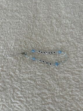 Custom Beaded Phone Charm with ENHYPEN & JAKE Letter Beads - Light Blue